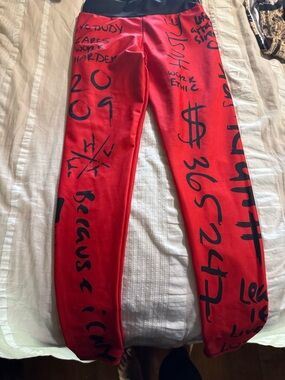 Red Graphic Print Leggings
